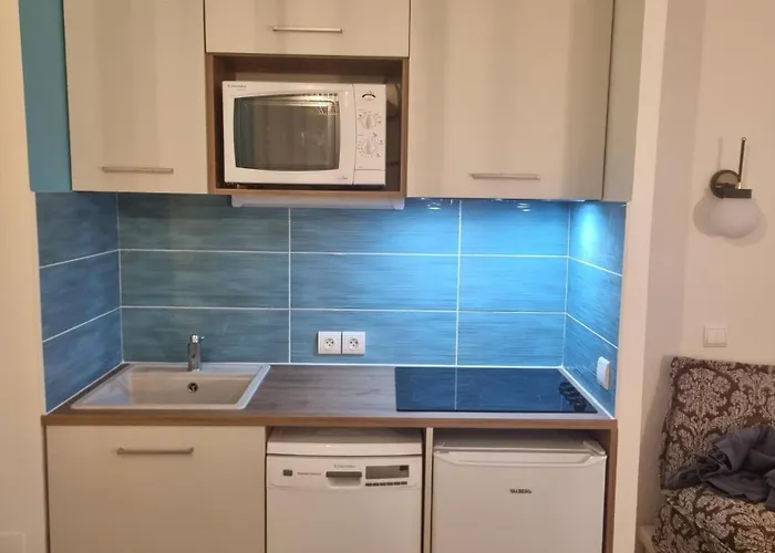 2 Pièces Avec Piscine Chauffée