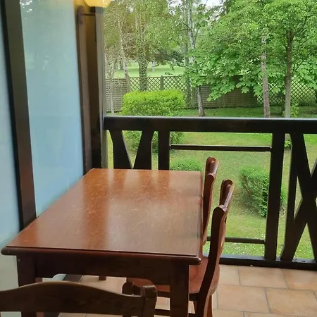 Lägenhet 2 Pieces Avec Piscine Chauffee *
